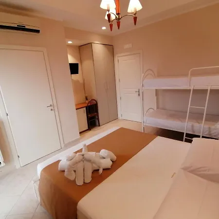 Azienda Agrituristica Vivi Natura Lantgård *