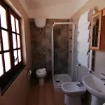 Azienda Agrituristica Vivi Natura Agroturismo *